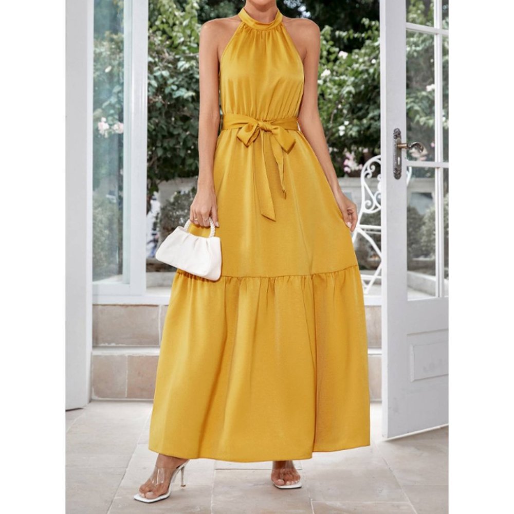 Yellow dress